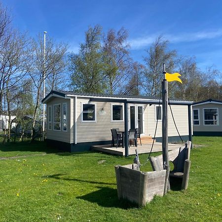 Camping De Duinhoeve Chalet Vogel Not For Companies Nieuw-Haamstede Exteriör bild
